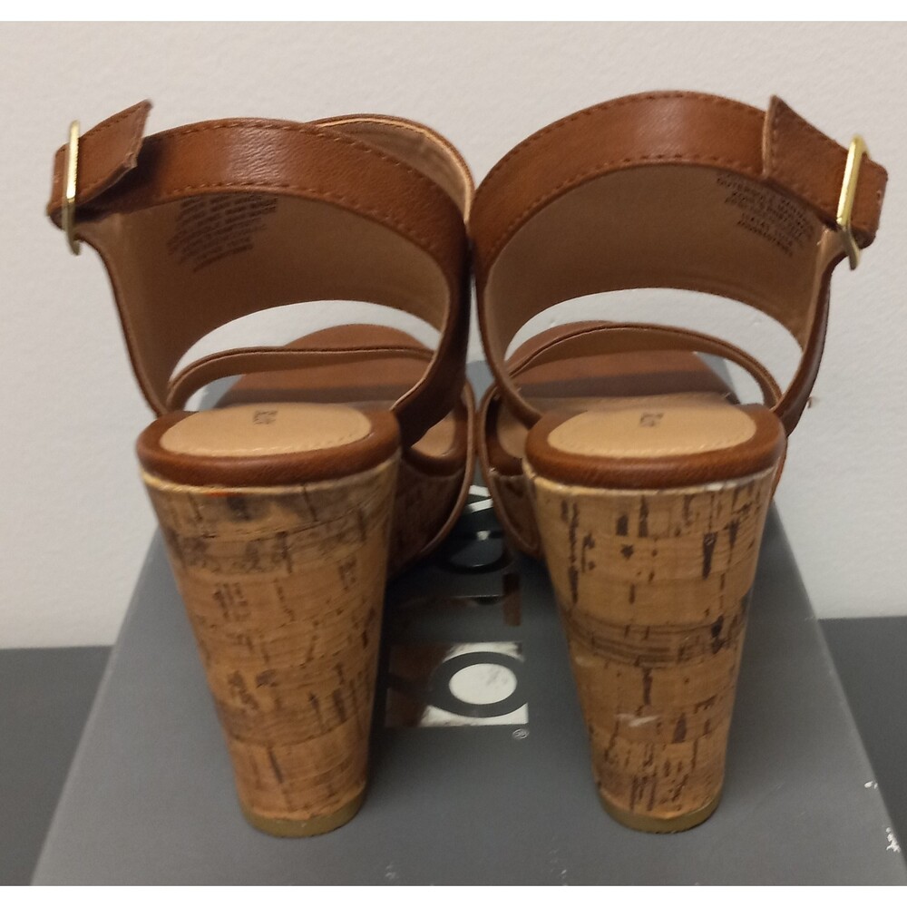 Apt. 9 Wedge Sandals Tan Strap Size 8   4.25” High Heel Shoes - Picture 6 of 14